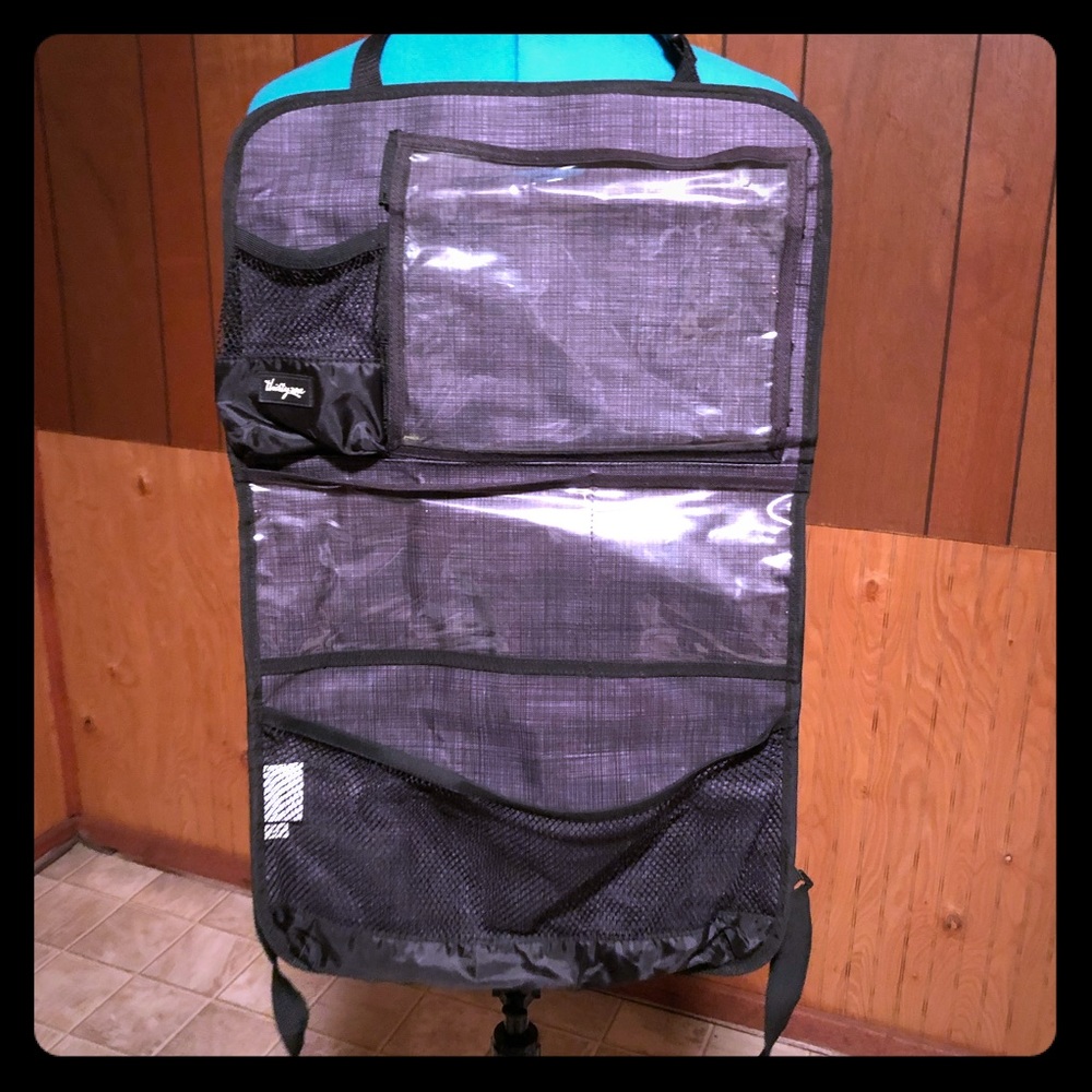 Vehicle storage/organizer